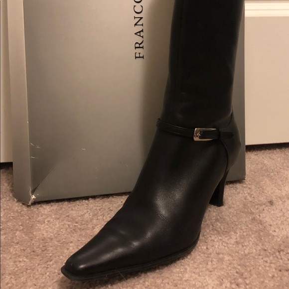 Women’s black leather tall boots with heel - Picture 4 of 8